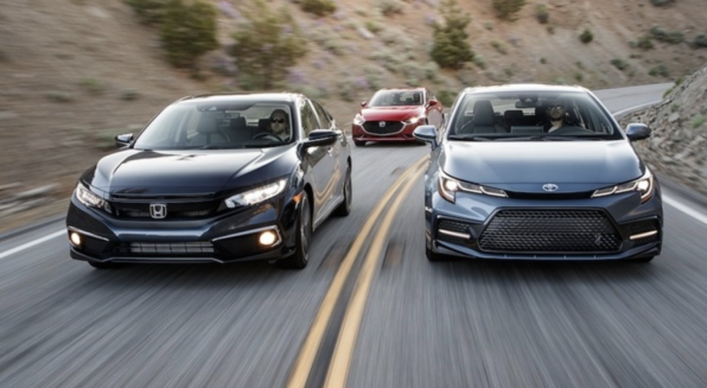 camry and accord racing on street 